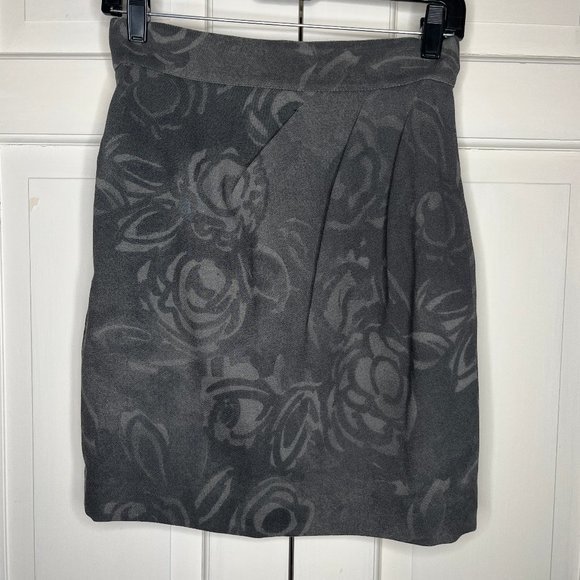 MaxMara Gray Watercolor‎ Floral Wool Pencil Skirt Sz 8 - Picture 1 of 10